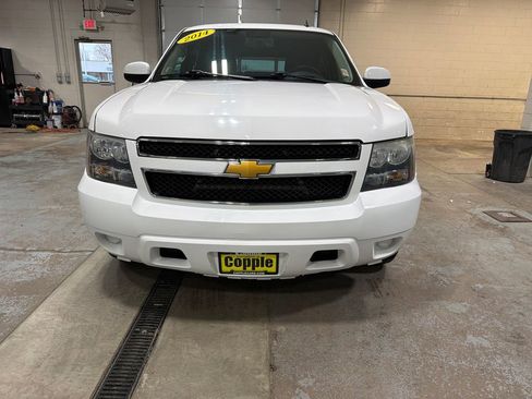 Used 2014 Chevrolet Tahoe LS image 3