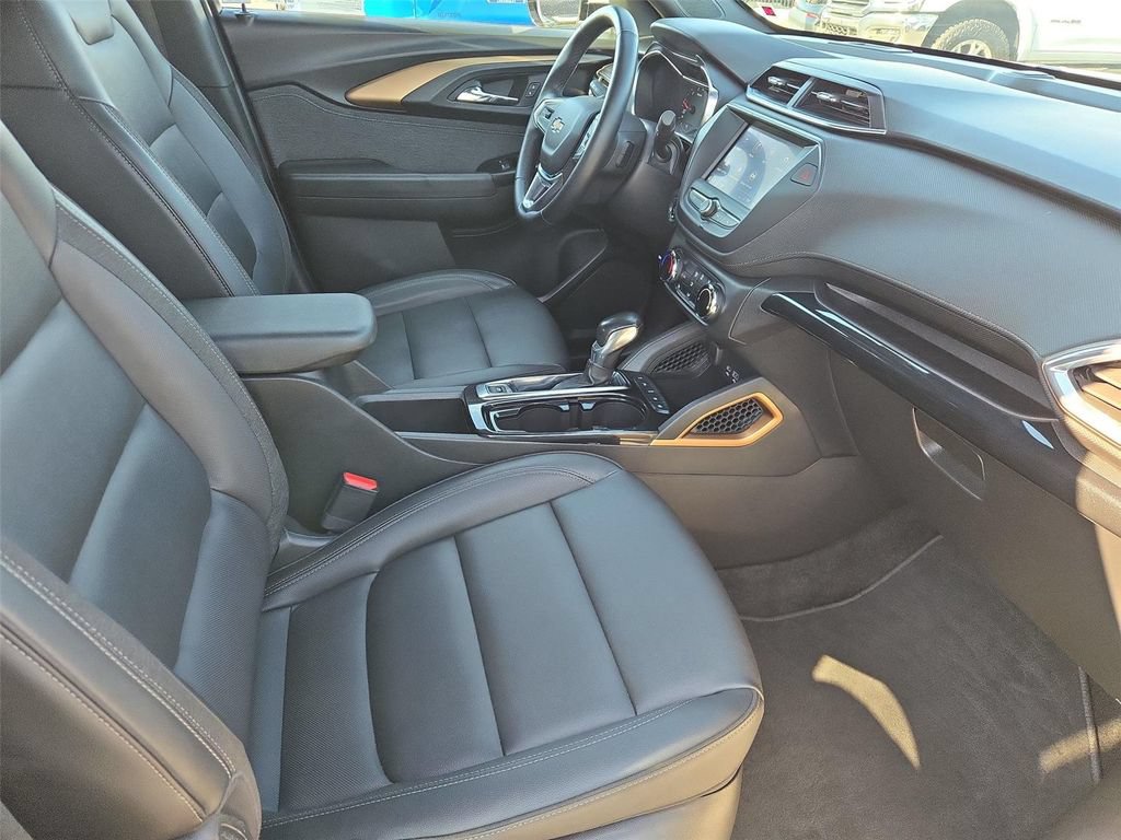 Certified 2023 Chevrolet TrailBlazer ACTIV FWD image 18