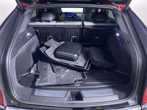 Certified 2024 Cadillac Lyriq Tech w/ LPO, Floor Liner Package AWD/4WD image 14