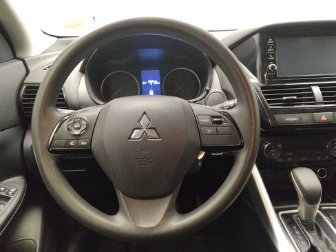 Used 2022 Mitsubishi Eclipse Cross ES image 22