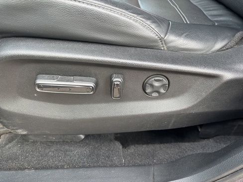 Used 2021 Honda CR-V EX-L image 19