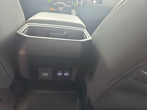 Used 2025 Toyota Tacoma Trailhunter image 13