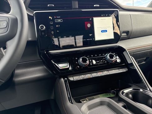 New 2026 GMC Sierra 2500 AT4 w/ AT4 Premium Plus Package image 13