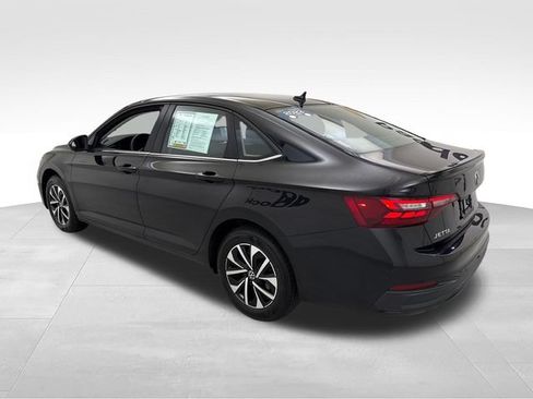 Used 2023 Volkswagen Jetta S FWD image 3