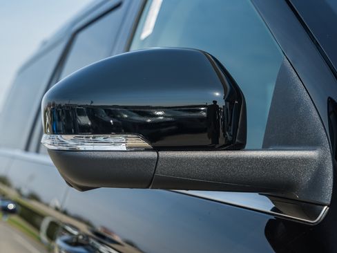 New 2026 Ford Expedition Max Platinum image 21