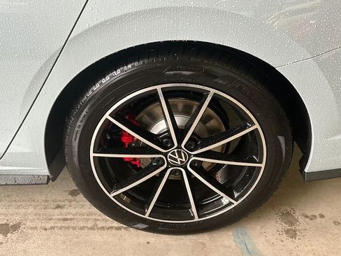 New 2026 Volkswagen Jetta GLI Autobahn FWD image 19
