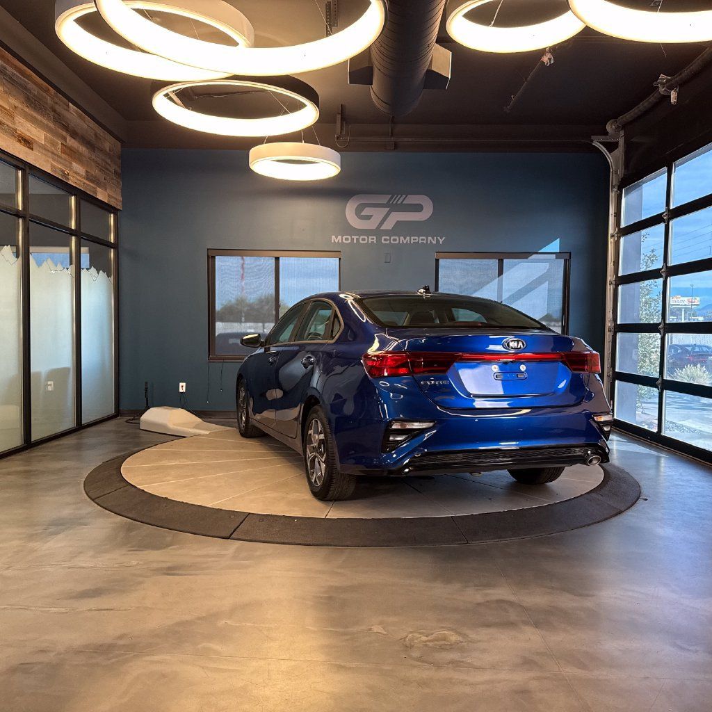 Used 2021 Kia Forte LXS FWD image 5