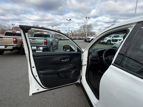 Used 2024 Honda HR-V EX-L image 19