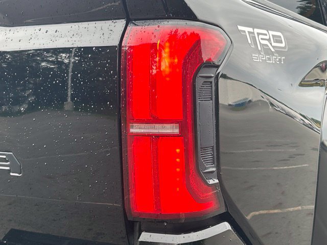 Used 2024 Toyota Tacoma TRD Sport AWD/4WD image 11