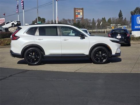Certified 2023 Honda CR-V Sport Touring image 3