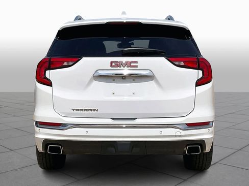 Used 2020 GMC Terrain Denali w/ Denali Premium Package image 6