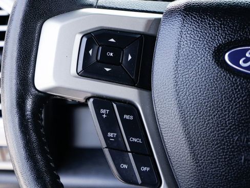 Used 2017 Ford F250 Lariat w/ Lariat Ultimate Package image 23