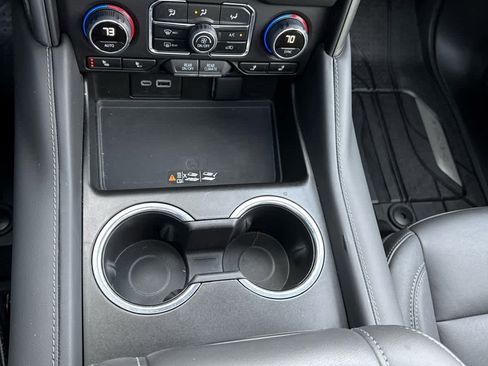 Used 2024 Chevrolet Tahoe Z71 w/ Z71 Off-Road Package image 32