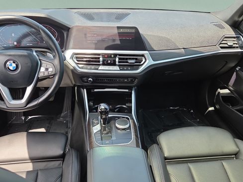 Used 2022 BMW 330i Sedan w/ Driving Assistance Package RWD image 13