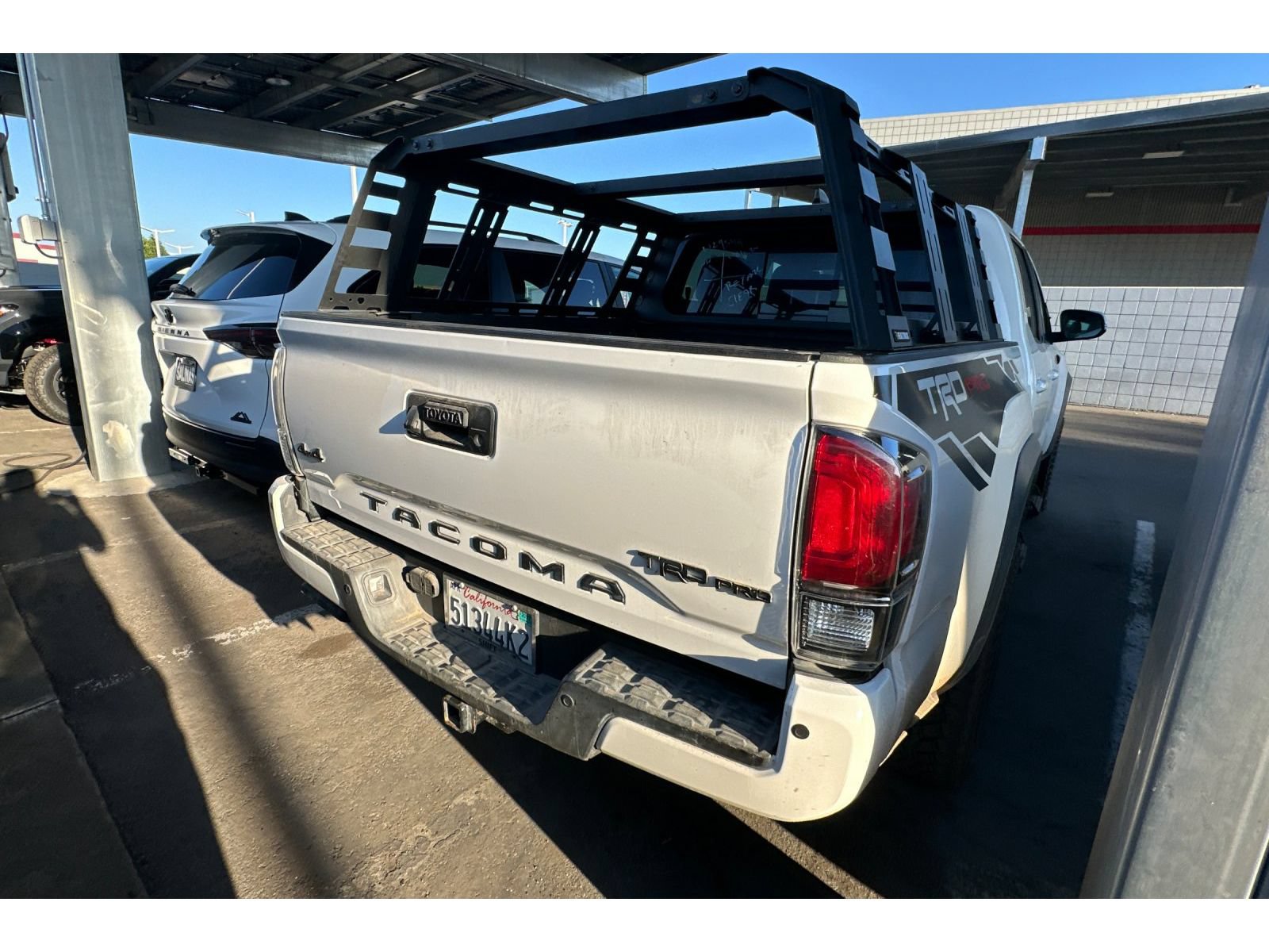 Used 2018 Toyota Tacoma TRD Pro AWD/4WD image 6