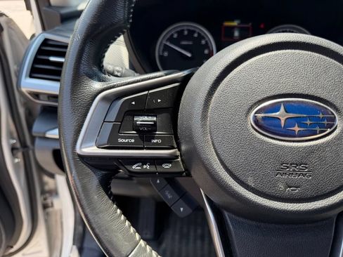 Used 2023 Subaru Forester Premium AWD/4WD image 31