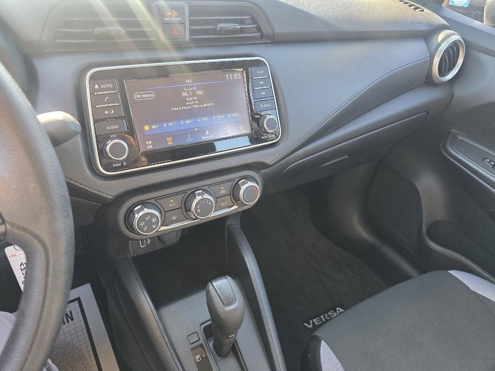 Used 2025 Nissan Versa S w/ Trunk Package FWD image 15