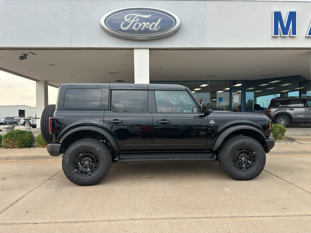 New 2026 Ford Bronco Outer Banks w/ Sasquatch Package AWD/4WD image 11