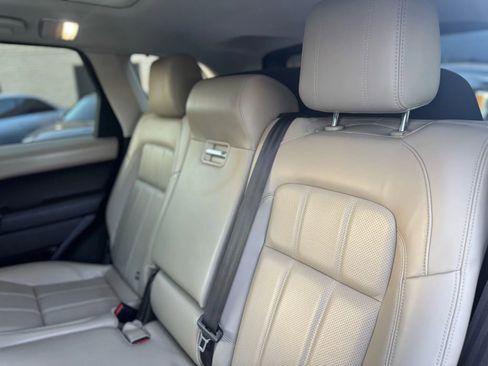 Used 2020 Land Rover Range Rover Sport HSE Dynamic image 22
