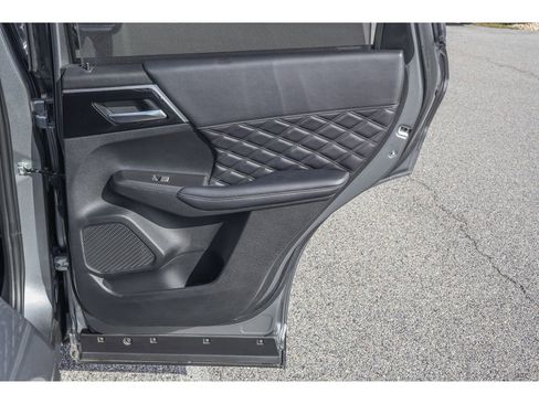 Used 2024 Mitsubishi Outlander SEL image 20