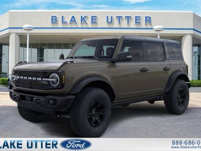 New 2025 Ford Bronco Badlands w/ Sasquatch Package