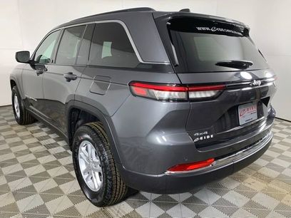 New 2025 Jeep Grand Cherokee Laredo w/ Luxury Tech Group I