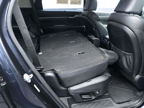 Used 2023 Hyundai Palisade SEL image 28