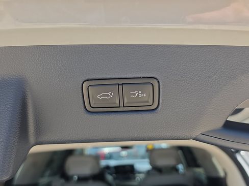 New 2027 Kia Carnival SX Prestige FWD image 11