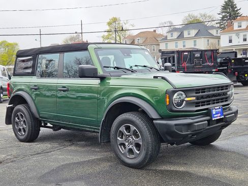 Used 2023 Ford Bronco 4-Door AWD/4WD image 8