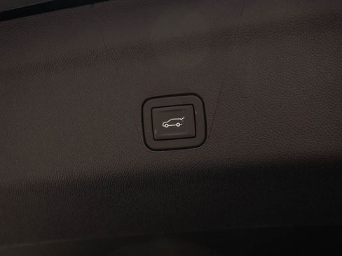 New 2026 Chevrolet Tahoe Premier AWD/4WD image 10