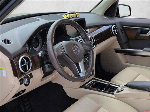 Used 2014 Mercedes-Benz GLK 350 2WD image 9