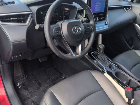 Certified 2025 Toyota Corolla Cross XLE AWD/4WD image 11