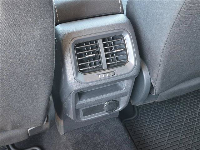 Used 2021 Volkswagen Tiguan S FWD image 16