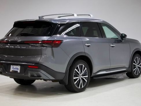 Used 2023 INFINITI QX60 Sensory AWD/4WD image 7