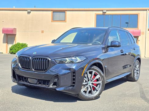 New 2026 BMW X5 xDrive40i w/ M Sport Package AWD/4WD image 31