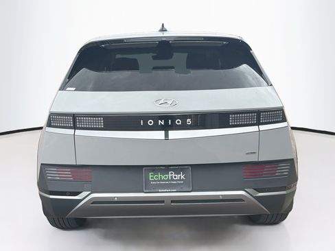 Used 2024 Hyundai Ioniq 5 SEL AWD/4WD image 7