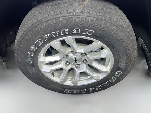 Used 2025 Chevrolet Silverado 1500 RST w/ Protection Package AWD/4WD image 14