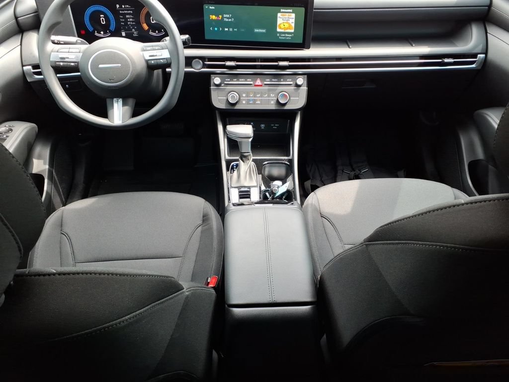 Used 2026 Hyundai Tucson SE FWD image 10