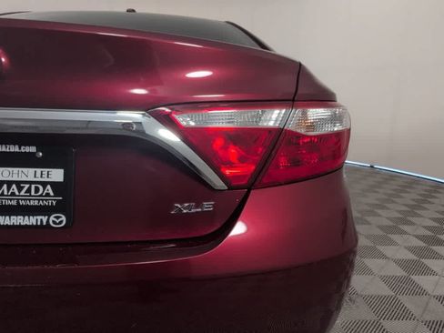 Used 2017 Toyota Camry XLE w/ Moonroof Package FWD image 14