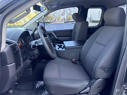 Used 2012 Nissan Titan SV w/ Tow Pkg AWD/4WD image 14