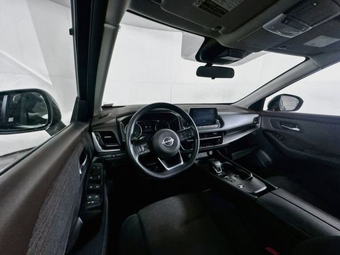 Used 2023 Nissan Rogue SV FWD image 18