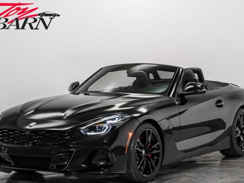 Used 2025 BMW Z4 M40i w/ Edition image 1