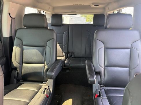 Used 2017 Chevrolet Suburban LT AWD/4WD image 19