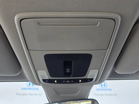 Used 2023 Honda CR-V EX image 34
