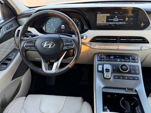Used 2020 Hyundai Palisade Limited FWD image 12