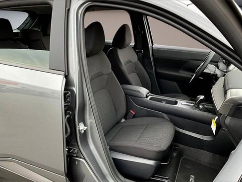 New 2026 Nissan Kicks S image 9