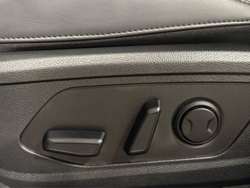 Used 2025 Kia K5 GT-Line w/ GT-Line Premium Package FWD image 19