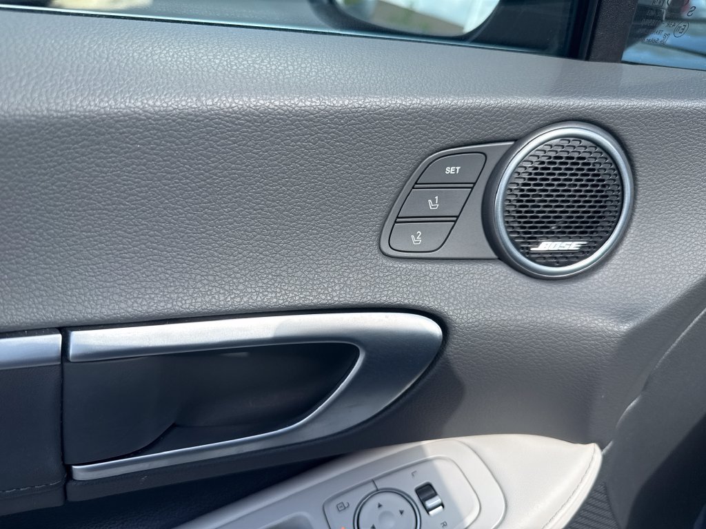 Certified 2025 Hyundai Sonata Limited FWD image 10