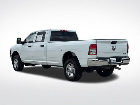 Used 2024 RAM 3500 Tradesman w/ Chrome Appearance Group AWD/4WD image 5