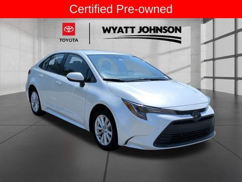 Certified 2024 Toyota Corolla LE w/ LE Convenience Package FWD image 7